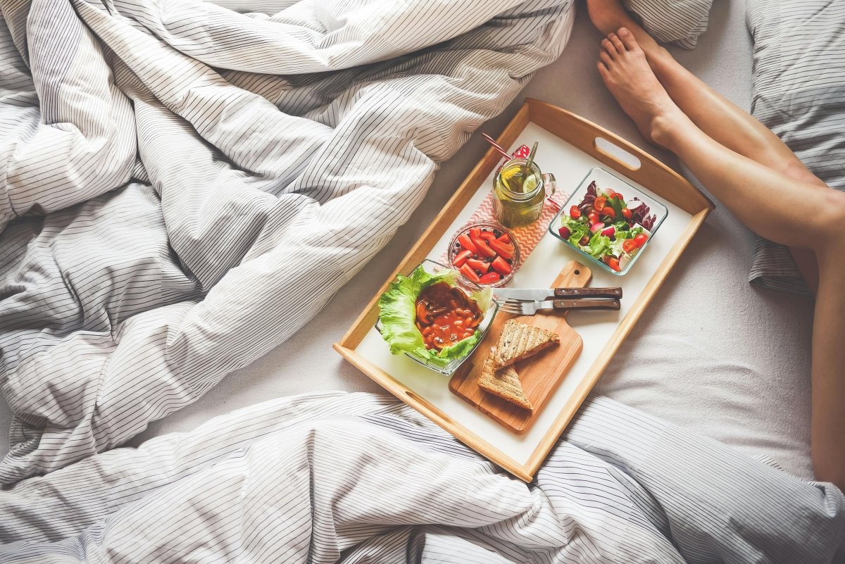 Enhance Your Sleep with Smart Food Choices - anatomē