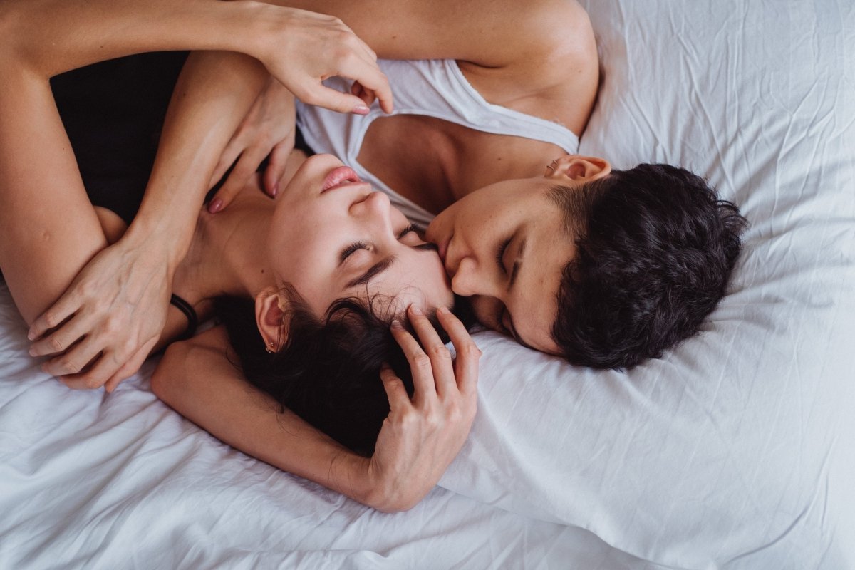 Resolving the Sleep-Sex Dilemma - anatomē