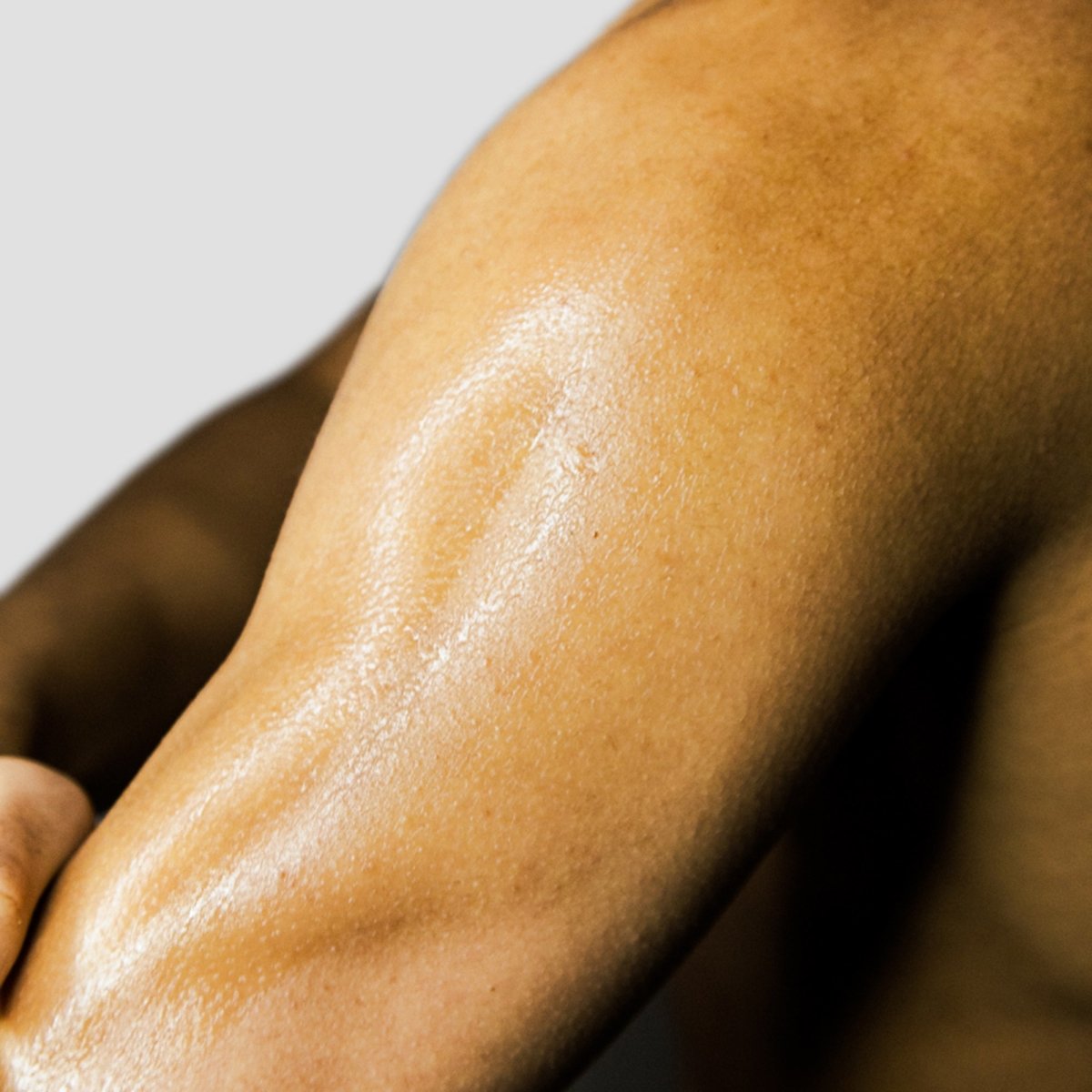 Muscle Ease Body + Massage Oil - anatomē